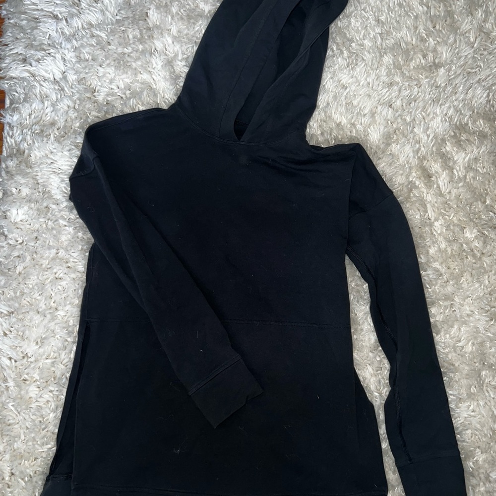 Lululemon hoodie with logo on back (rare - limited edition)
